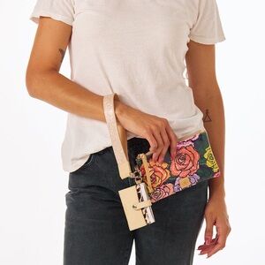 CONSUELA COMBI EVERLEIGH